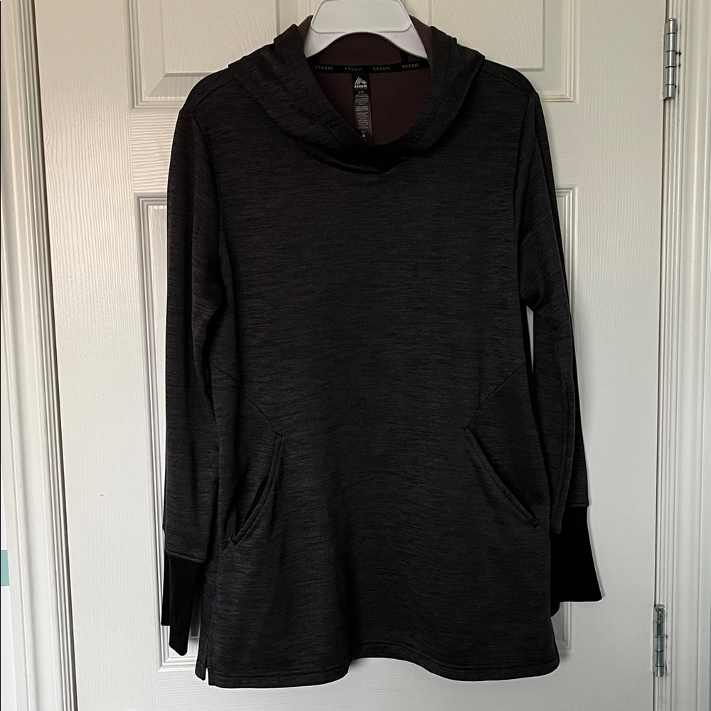 Two tone Sporty Hooded Long Sleeve Top